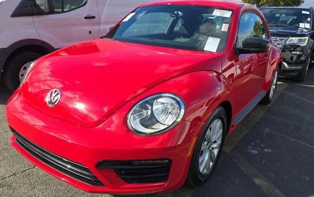 2018 volkswagen beetle 2.0t s