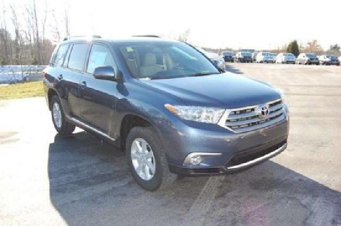 2013 toyota highlander 4wd 4dr v6 se in meadville, pa