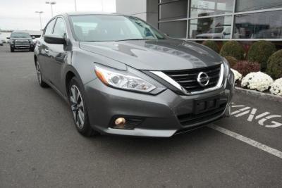 2017 nissan altima 2.5 sv 2.5 sv 4dr sedan (midyear release for sale in stamford, connecticut
