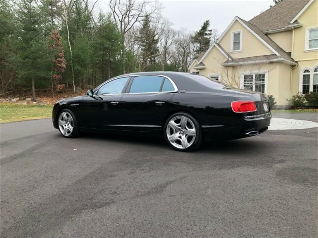2014 bentley flying spur