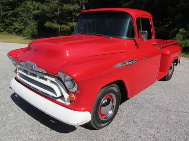 beautiful driver, original v8, automatic trans, new wood bed. watch video