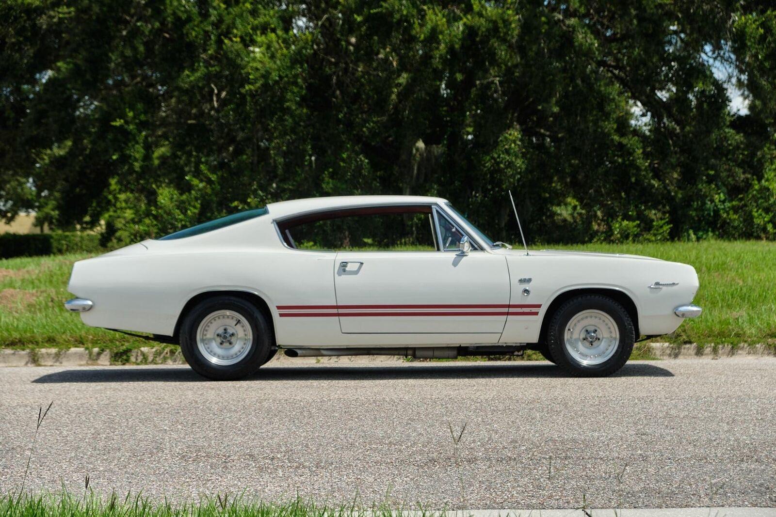 1967 plymouth barracuda hemi 426 v8 engine