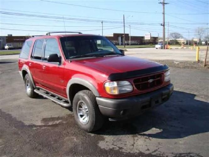 used 2001 ford explorer 4dr 112 inch wb xls 4wd 4x4 suv, 137,600 miles in cleveland, oh