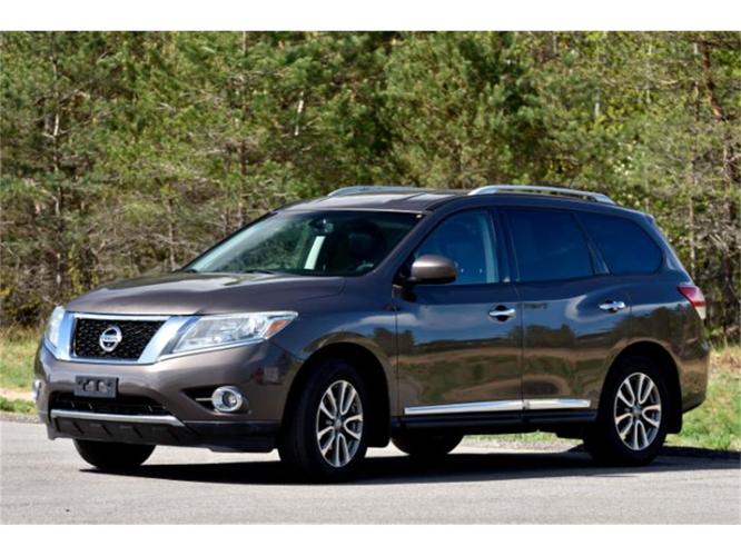 2015 nissan pathfinder in cadillac, michigan