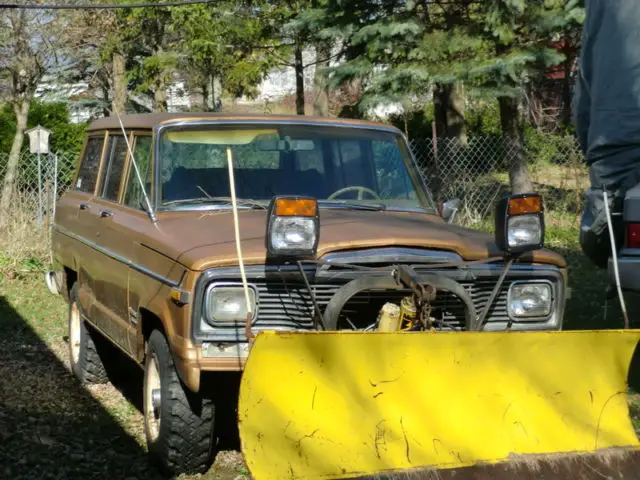 1982 jeep wagoneer 4wd plow truck
