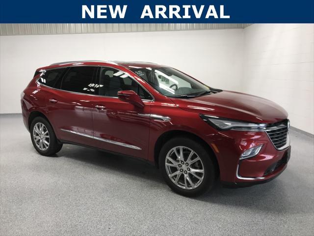 2022 buick enclave awd essence