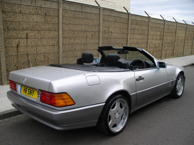 1991 mercedes-benz sl 300 convertible with 2 tops (soft top and metal top)