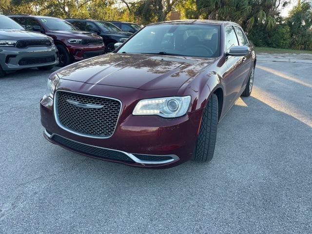 2021 chrysler 300 touring