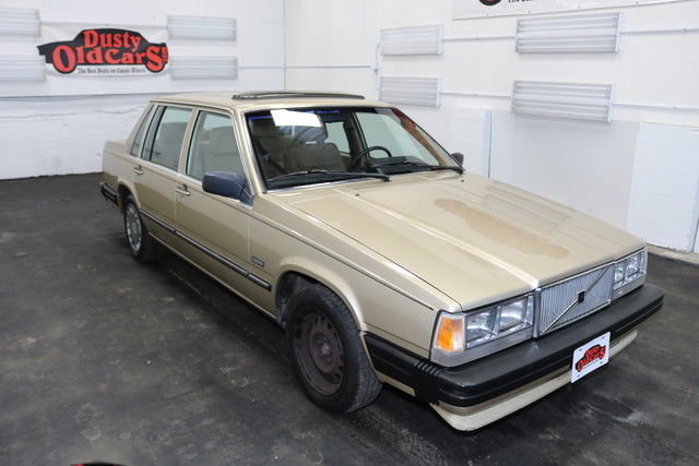 1989 tan runs drives body inter vgood 2.3l i4 4 spd auto!
