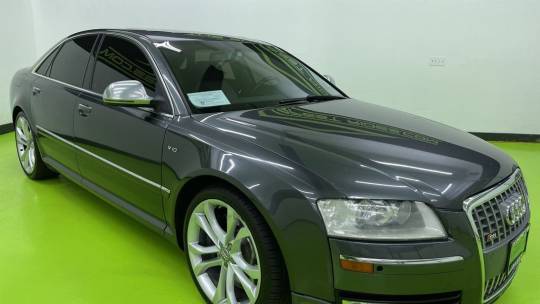 2009 Audi F8 (S8)