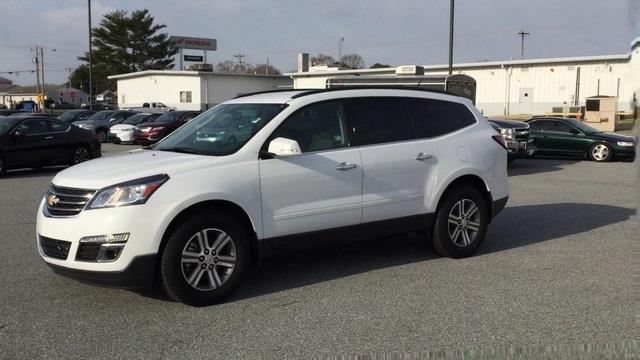 2017 chevrolet traverse lt awd lt 4dr suv w/2lt for sale in dover, delaware