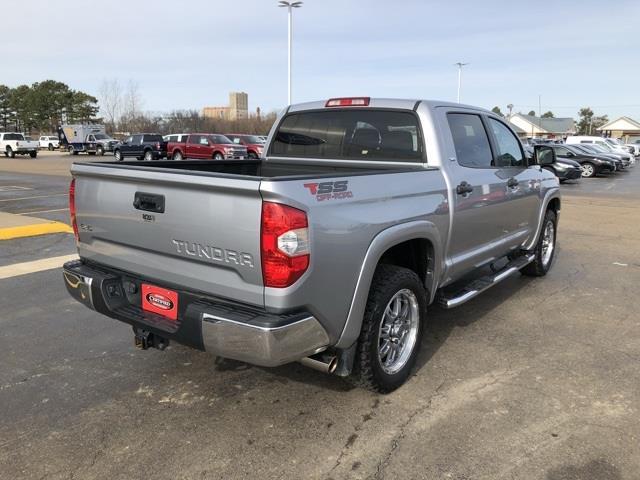 2017 toyota tundra sr5 4x4 sr5 4dr crewmax cab pickup sb (5.7l v8 ffv for sale in wynne, arkansas