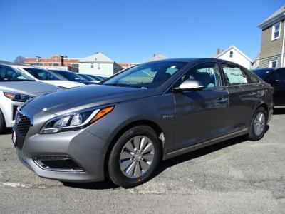 2017 hyundai sonata hybrid se se 4dr sedan for sale in johnston, rhode island
