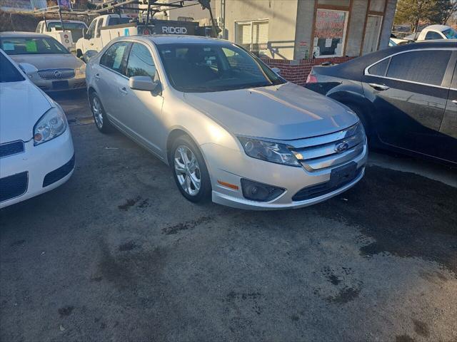 2012 ford fusion se