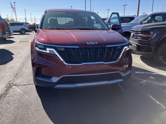 2023 kia carnival lx