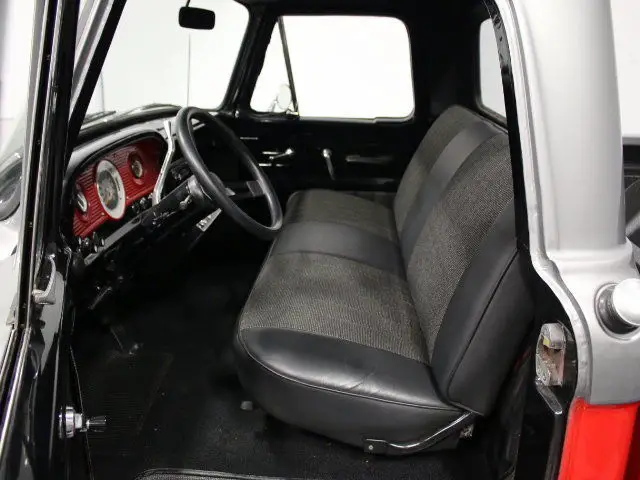 recently restored f-100, custom paint & new interior, 351 v8, auto, duals, a/c!