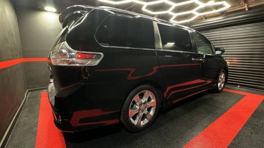2013 Toyota Sienna