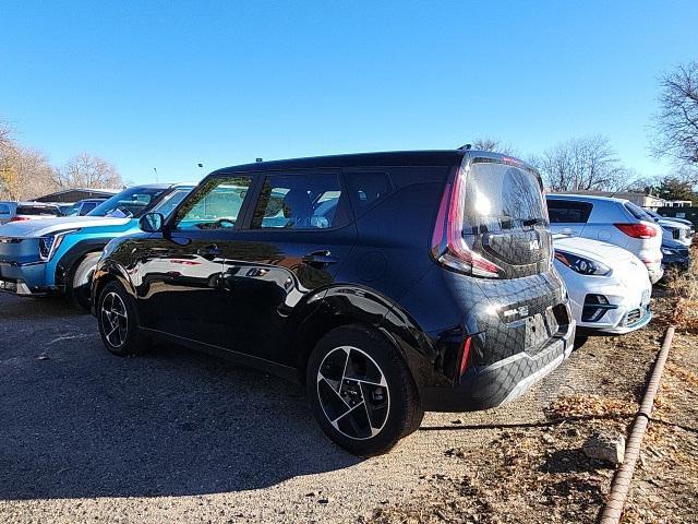 2024 kia soul ex