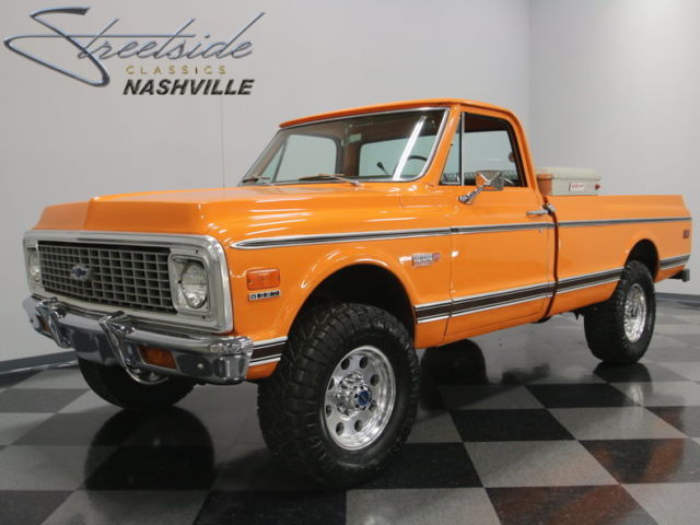 clean k10 4x4, 350ci, auto, new nitto tires and wheels, nice/clean old truck!