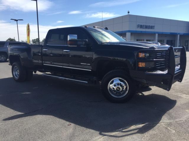 2017 chevrolet silverado 3500hd ltz 4x4 ltz 4dr crew cab srw for sale in gas hills, wyoming