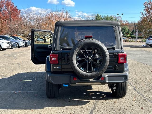 2022 jeep wrangler unlimited 4xe sahara