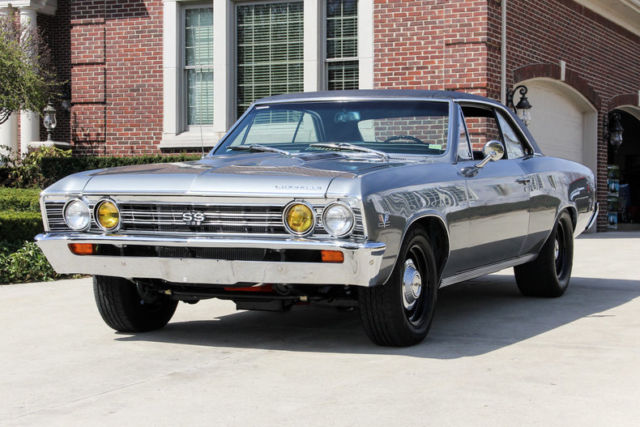 fully restored restomod! 427ci v8 stroker w/ ez efi, automatic, ps, pb, fast!