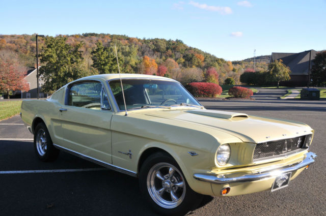 1965 ford mustang fastback 2 + 2 289 5 speed rare springtime yellow
