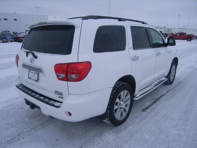 2011 toyota sequoia 4dr 4x4 limited 5.7l v8 for sale in grand forks, north dakota