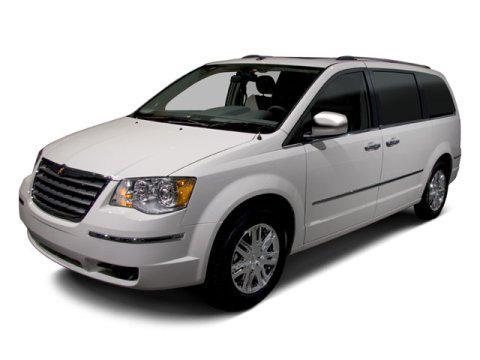 2010 chrysler town & country touring