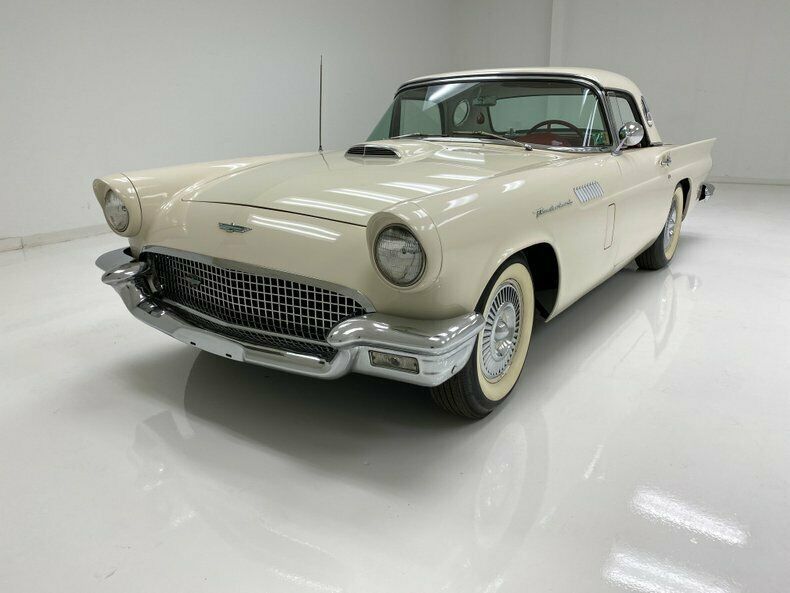 near perfect interior/straight rust free exterior/both tops/restored 312ci v8