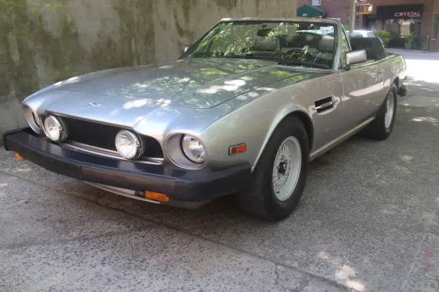 1988 aston martin volante v8 convertible