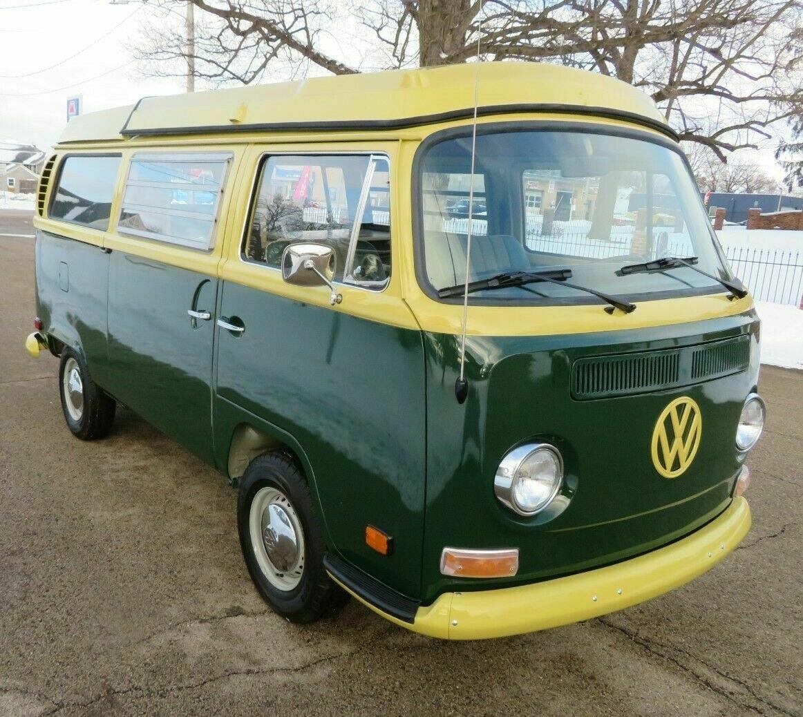 1971 volkswagen bus/vanagon rust free westfalia 120 miles on rebuilt engine