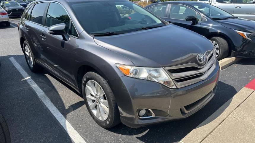 2014 toyota venza le