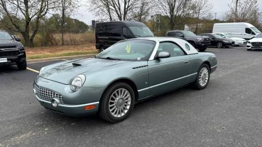 2004 Ford Thunderbird