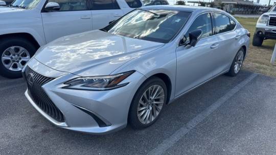 2021 Lexus ES