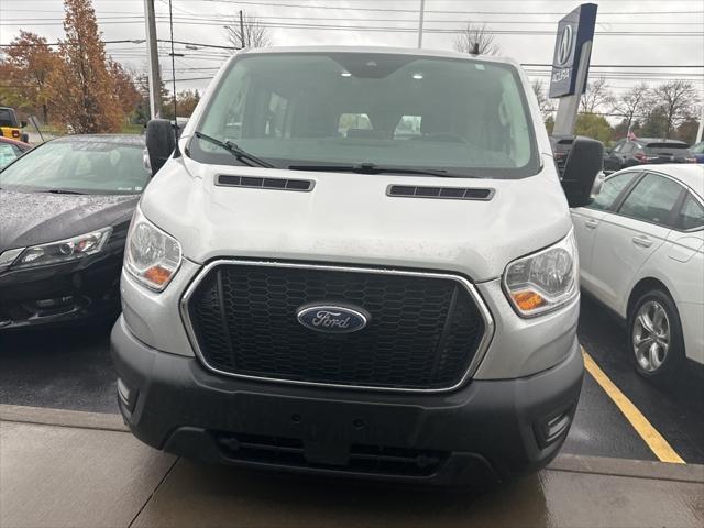 2021 ford transit-150 base