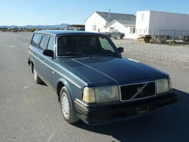 1990 volvo 240 wagon 118000 miles leather very very nice all orig california car