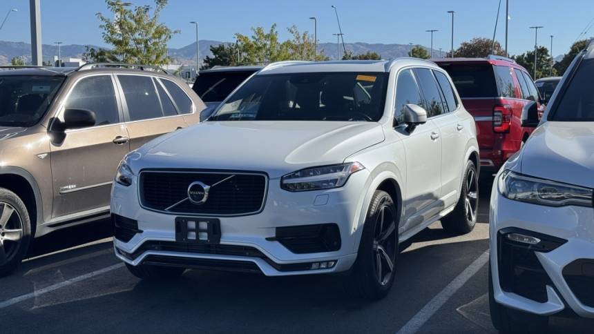 2019 volvo xc90 t6 r-design