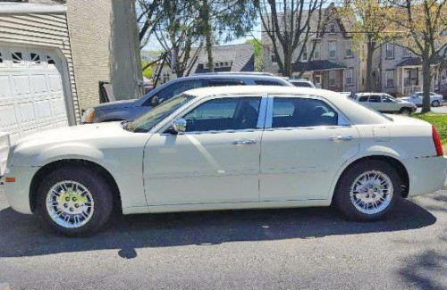 2005 chrysler 300 base for sale in pennsylvania by owner
