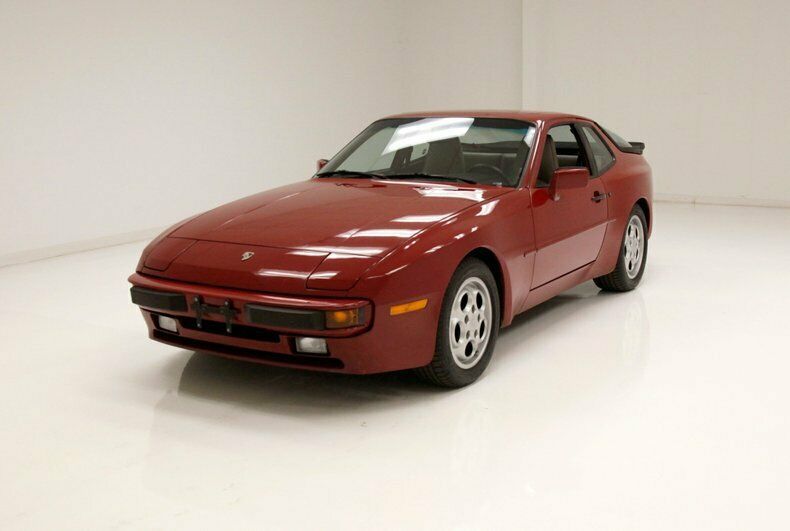 full ownership records/tan leather interior/2.5 liter power/5-speed manual