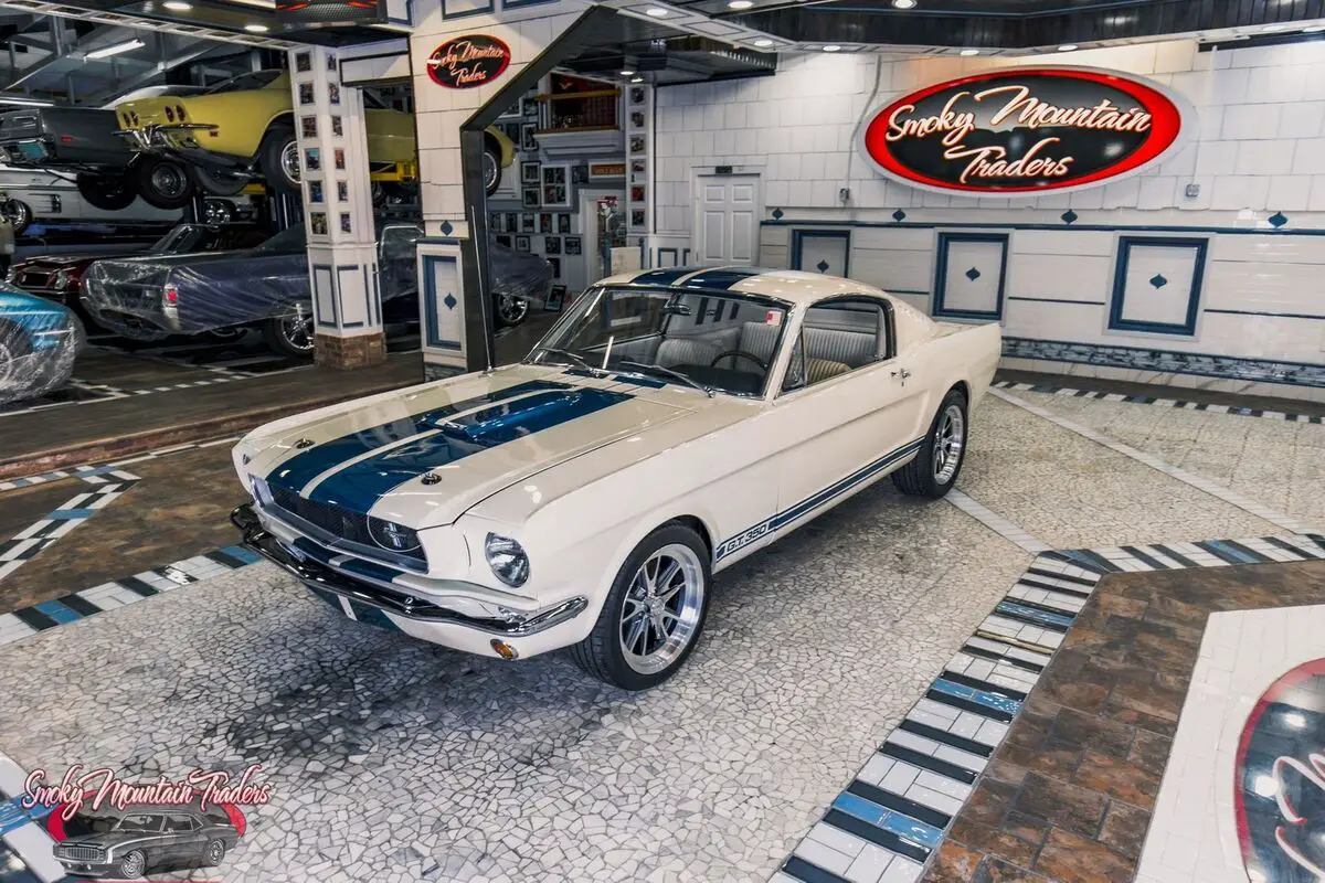 1965 ford mustang gt350 fastback 351 v8 four speed trans disc brake 9" ford rear
