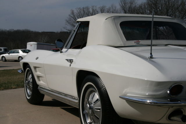 1964 corvette roadster 4 speed white w / red interior very original