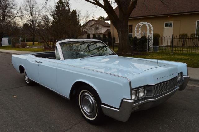 beautiful extremely rare 1967 lincoln continental convertible 462 v8 a/c nice !!