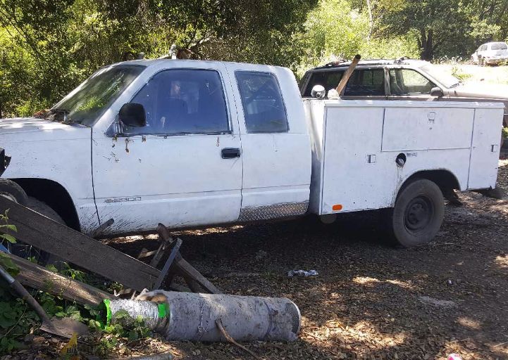 1996 gmc g2500 utility truck in california by owner