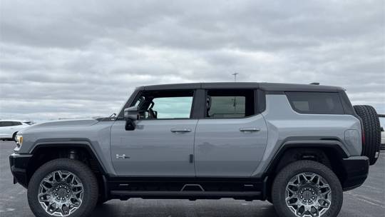 2025 GMC Hummer EV
