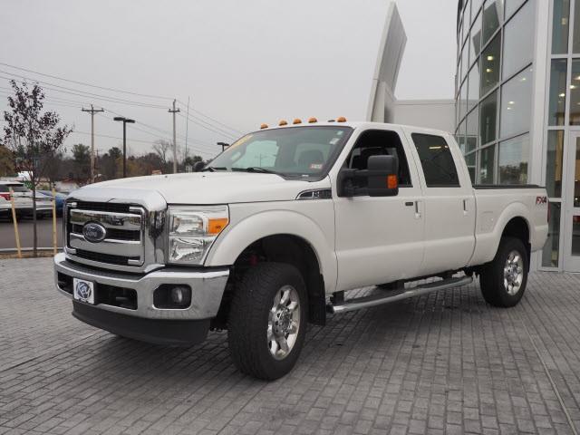 2016 ford f-250 super duty lariat 4x4 lariat 4dr crew cab 8 ft. lb pickup for sale in salem, new hampshire
