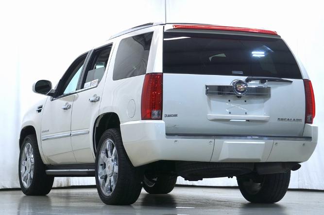 used 2014 cadillac escalade luxury