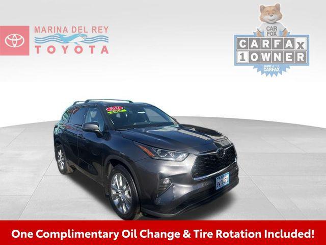 2021 toyota highlander limited