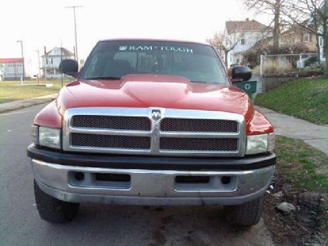 99 dodge ram quad cab - 4x4 - clean * in muncie, in