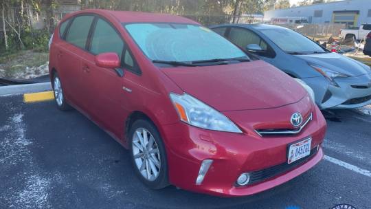 2013 Toyota Prius v (+)